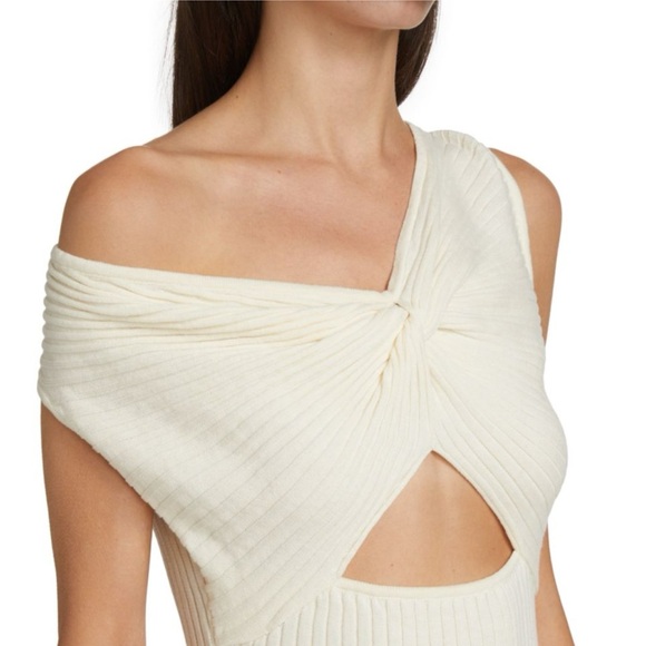 NEW ANNA QUAN Zali One-Shoulder Minidress Ivory Elegant Off-Shoulder Cream Dress - Picture 4 of 12